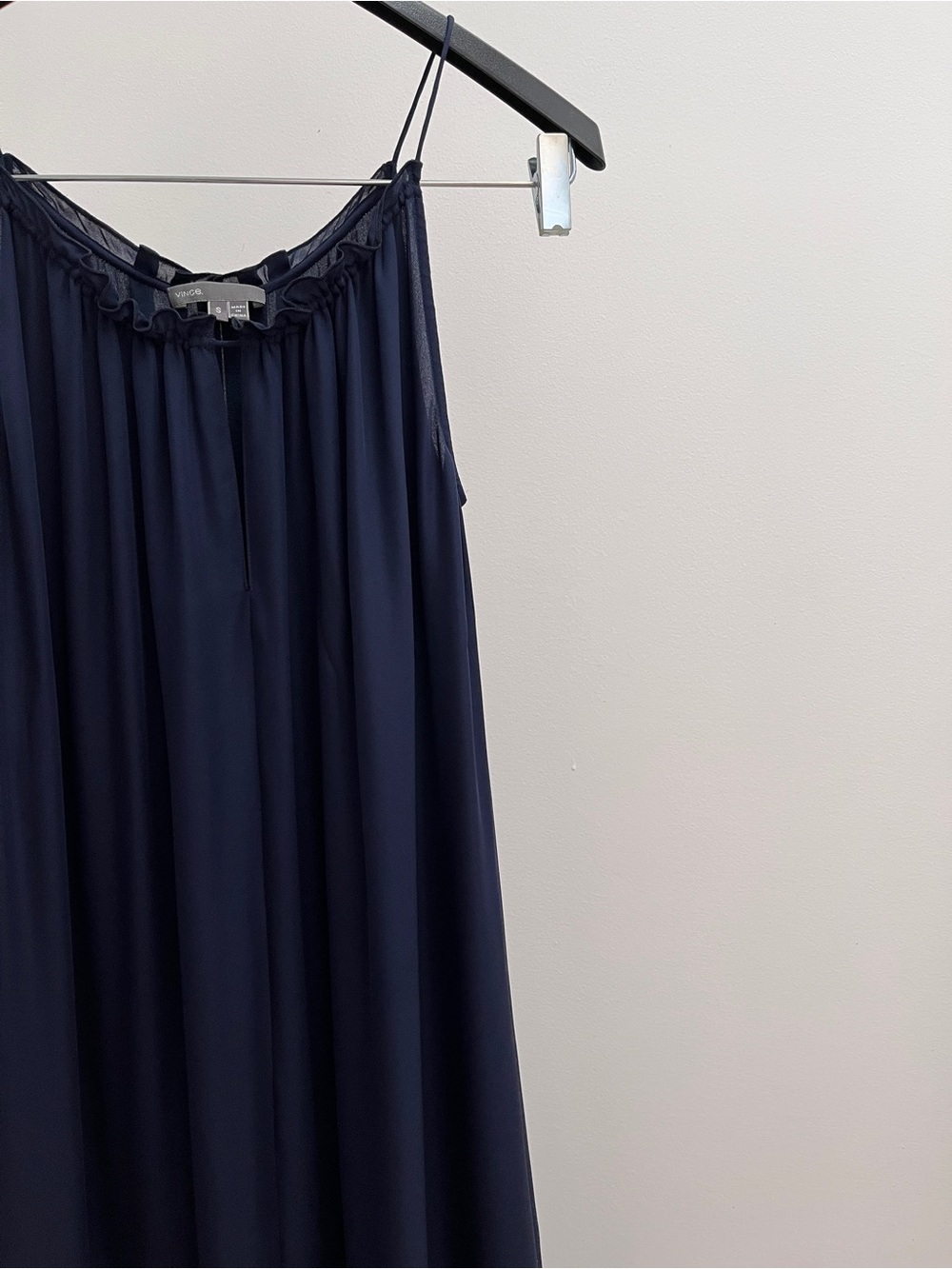 Vince 100% silk maxi dress S navy ruffle keyhole flowy timeless old money